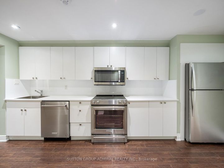 Photo 27 at 172 Kingsview Drive, Vellore Village, Vaughan