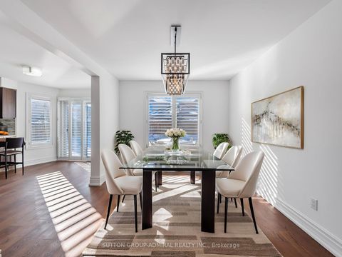 Photo 10 at 172 Kingsview Drive, Vellore Village, Vaughan