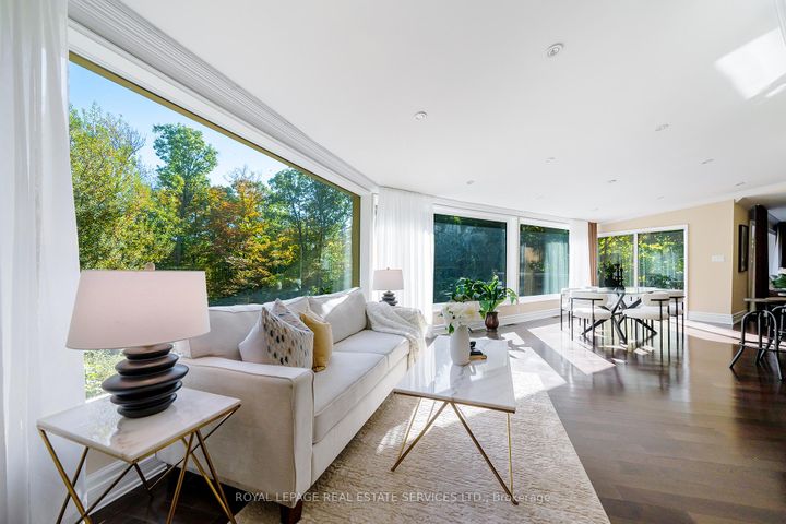 Photo 9 at 3278 Credit Heights Drive, Erindale, Mississauga