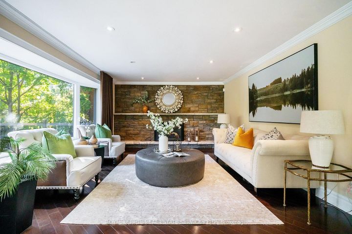 Photo 12 at 3278 Credit Heights Drive, Erindale, Mississauga