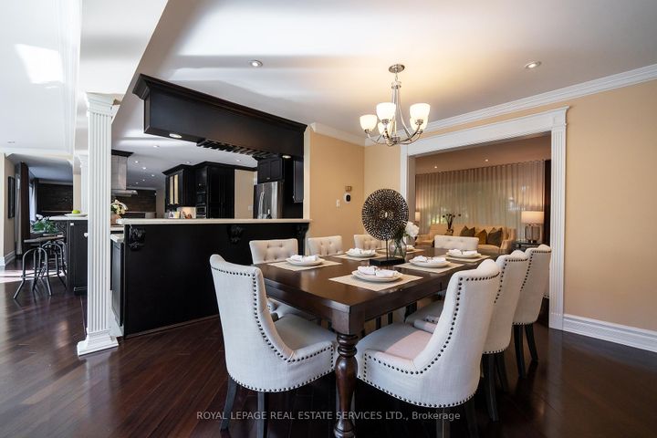 Photo 17 at 3278 Credit Heights Drive, Erindale, Mississauga