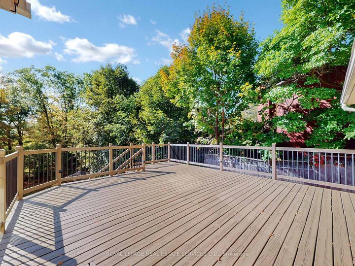 Photo 30 at 3278 Credit Heights Drive, Erindale, Mississauga