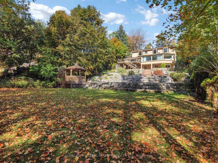 Photo 32 at 3278 Credit Heights Drive, Erindale, Mississauga