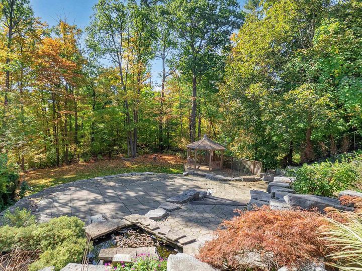 Photo 33 at 3278 Credit Heights Drive, Erindale, Mississauga