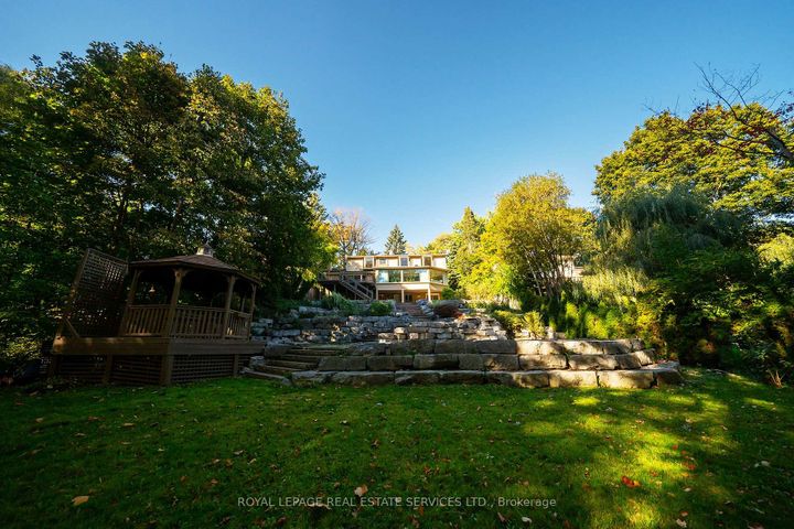 Photo 37 at 3278 Credit Heights Drive, Erindale, Mississauga