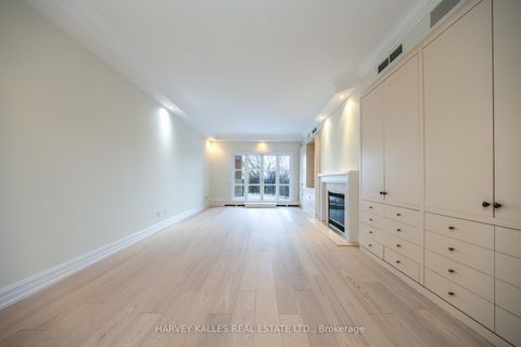 Photo 5 at #5B - 2 Chedington Place, York Mills, Toronto
