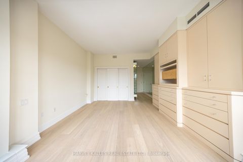 Photo 22 at #5B - 2 Chedington Place, York Mills, Toronto