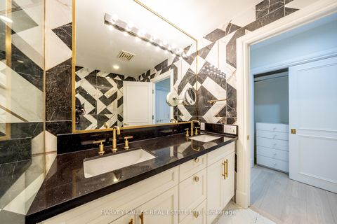 Photo 25 at #5B - 2 Chedington Place, York Mills, Toronto