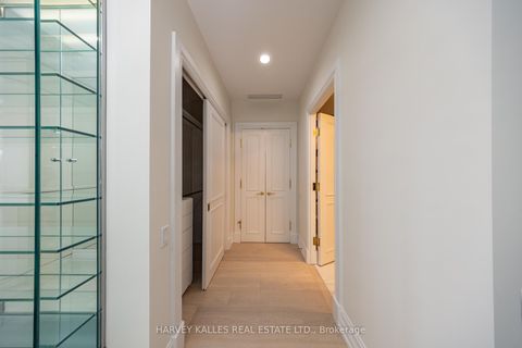 Photo 27 at #5B - 2 Chedington Place, York Mills, Toronto