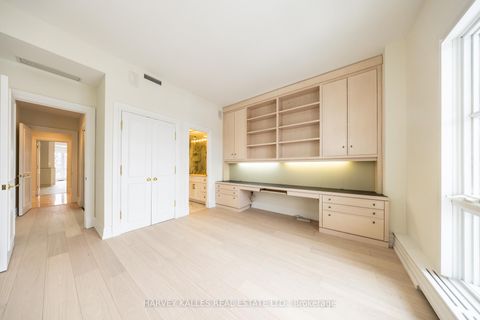 Photo 30 at #5B - 2 Chedington Place, York Mills, Toronto