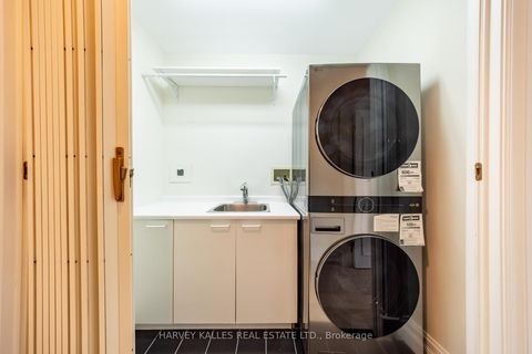 Photo 33 at #5B - 2 Chedington Place, York Mills, Toronto