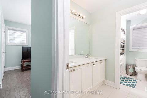 Photo 38 at 11 Larkin Lane, Bowmanville, Clarington