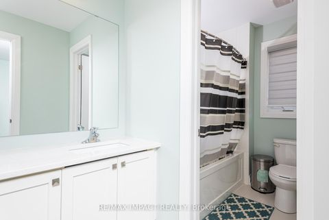 Photo 40 at 11 Larkin Lane, Bowmanville, Clarington