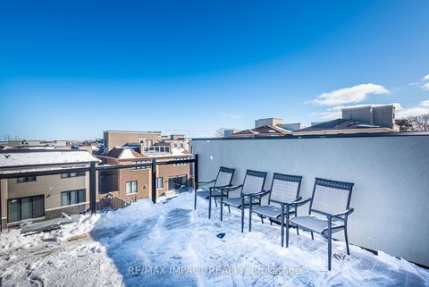 Photo 46 at 11 Larkin Lane, Bowmanville, Clarington