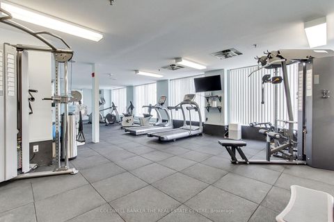 Photo 19 at 115 - 14924 Yonge Street, Aurora Highlands, Aurora