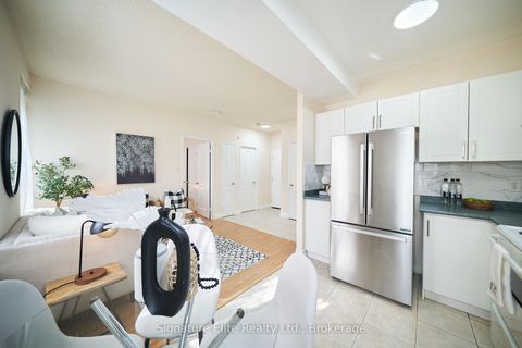 Photo 3 at 205 - 2874 Keele Street, CFB, Toronto