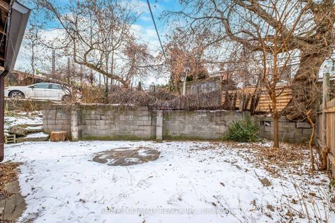 Photo 25 at 2 Egan Avenue, Jones, Toronto