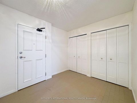 Photo 6 at 204 - 245 The Donway W, Don Mills, Toronto