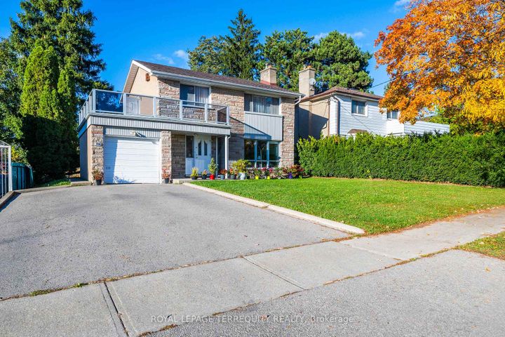 Photo 1 at 106 Grandravine Drive, York University Heights, Toronto