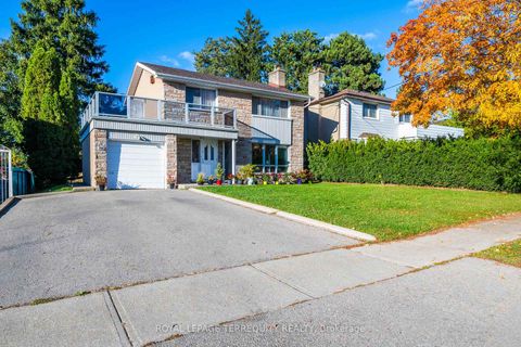 Photo 1 at 106 Grandravine Drive, York University Heights, Toronto