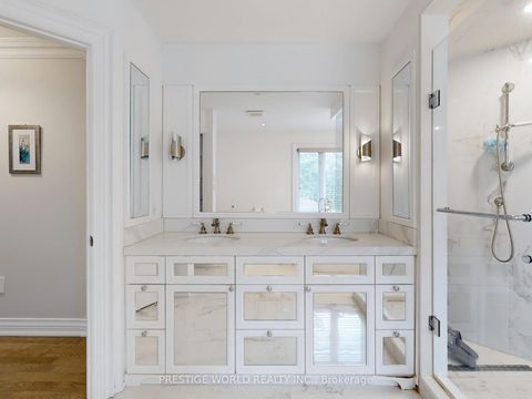 Photo 21 at 6 Blaine Drive, Don Mills, Toronto