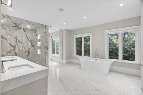 Photo 17 at 63 Gordon Road, Windfields, Toronto