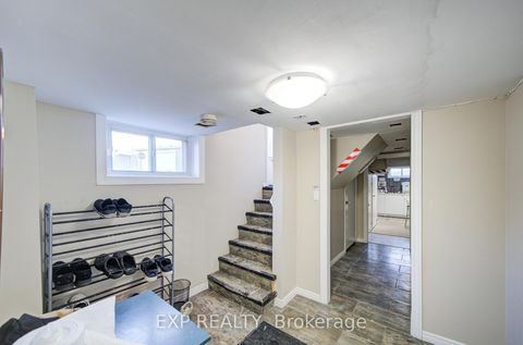 Photo 36 at 10 Pastrano Court, Cliffcrest, Toronto