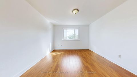 Photo 15 at 15 Thistlewaite Crescent, Malvern West, Toronto