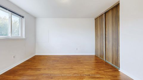 Photo 24 at 15 Thistlewaite Crescent, Malvern West, Toronto