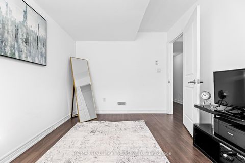 Photo 20 at 60 Belanger Crescent, Birchmount, Toronto