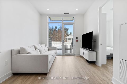 Photo 5 at 123 - 2075 King Rd Road, King City, King