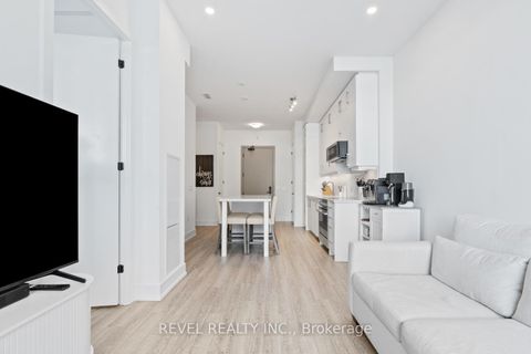 Photo 6 at 123 - 2075 King Rd Road, King City, King