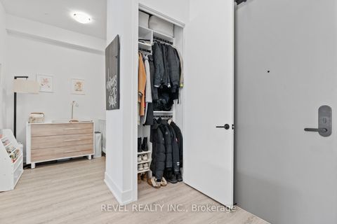 Photo 13 at 123 - 2075 King Rd Road, King City, King