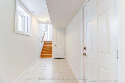 Photo 13 at 119 Seguin Street, Oak Ridges, Richmond Hill