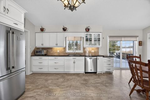 Photo 10 at 2452 10th Line, Rural Innisfil, Innisfil