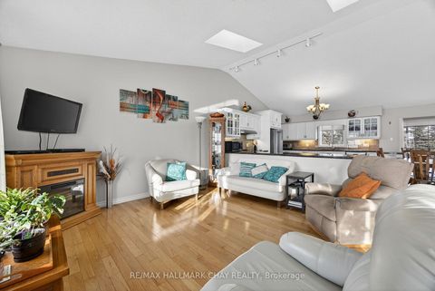 Photo 15 at 2452 10th Line, Rural Innisfil, Innisfil