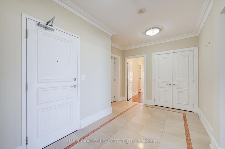 Photo 4 at 1602B - 660 Sheppard Avenue E, Bayview Village, Toronto