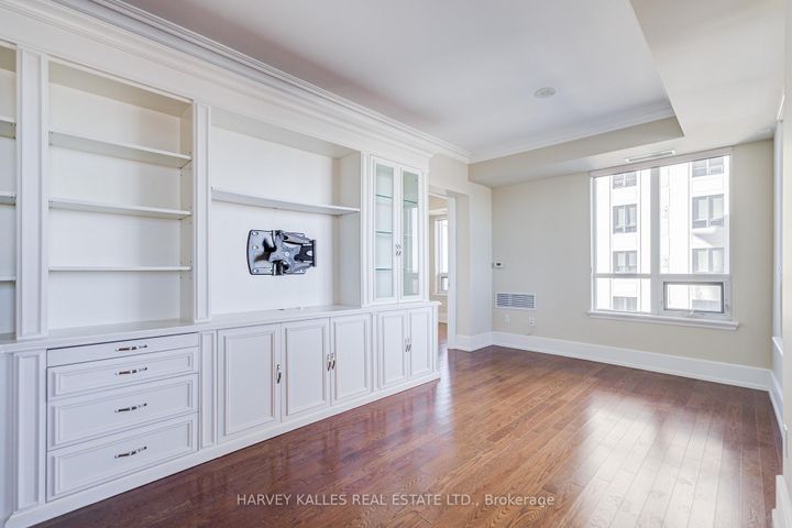 Photo 8 at 1602B - 660 Sheppard Avenue E, Bayview Village, Toronto