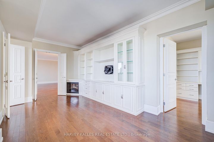 Photo 10 at 1602B - 660 Sheppard Avenue E, Bayview Village, Toronto