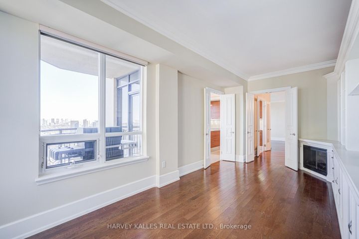 Photo 12 at 1602B - 660 Sheppard Avenue E, Bayview Village, Toronto