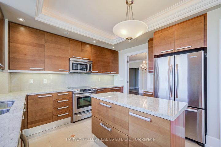 Photo 14 at 1602B - 660 Sheppard Avenue E, Bayview Village, Toronto