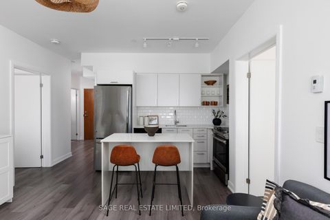Photo 10 at 202 - 385 Osler Street, Pellam Park, Toronto