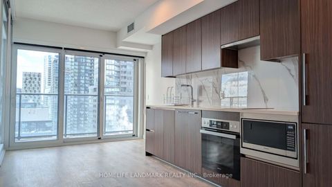 Photo 0 at 2612 - 3 Concord Cityplace Way, Waterfront Communities C1, Toronto