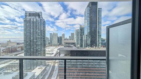 Photo 1 at 2612 - 3 Concord Cityplace Way, Waterfront Communities C1, Toronto