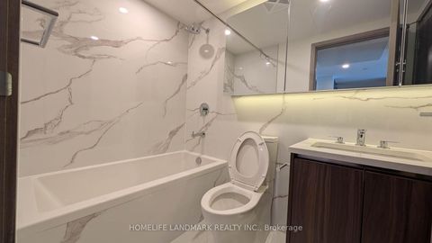 Photo 8 at 2612 - 3 Concord Cityplace Way, Waterfront Communities C1, Toronto