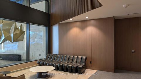 Photo 14 at 2612 - 3 Concord Cityplace Way, Waterfront Communities C1, Toronto