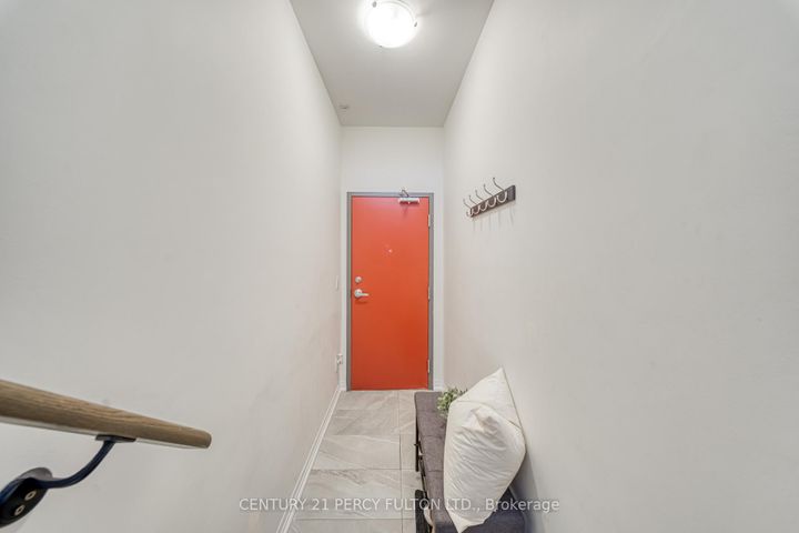 Photo 3 at 604 - 2635 William Jackson Drive, Duffin Heights, Pickering