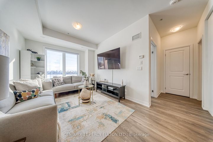 Photo 15 at 604 - 2635 William Jackson Drive, Duffin Heights, Pickering