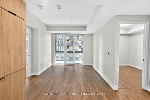 Photo 7 at 707 - 39 Roehampton Avenue, Mount Pleasant West, Toronto
