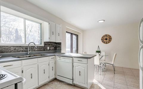 Photo 8 at 37 Mackay Drive, South Richvale, Richmond Hill